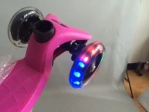 Самокат Макси Playshion FS-MS002 со светящимися колесами