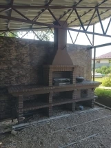 Печь Аристократ 7142 Радиальный кирпич красный