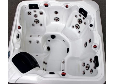 Гидромассажный спа-бассейн JNJ Spas Hurricane Hamilton SPA-633, фото 2