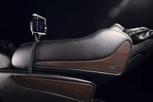 Массажное кресло US Medica Infinity Black