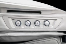 Массажное кресло с искусственным интеллектом Skyliner 3, черно-белое