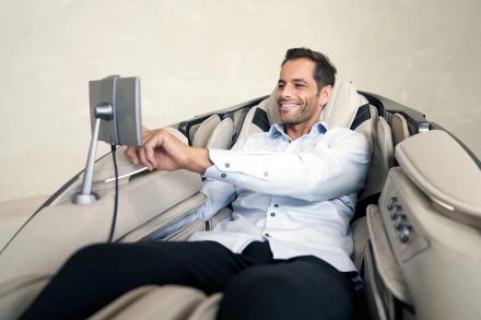 Массажное кресло с искусственным интеллектом Skyliner 3, черно-белое, фото 11