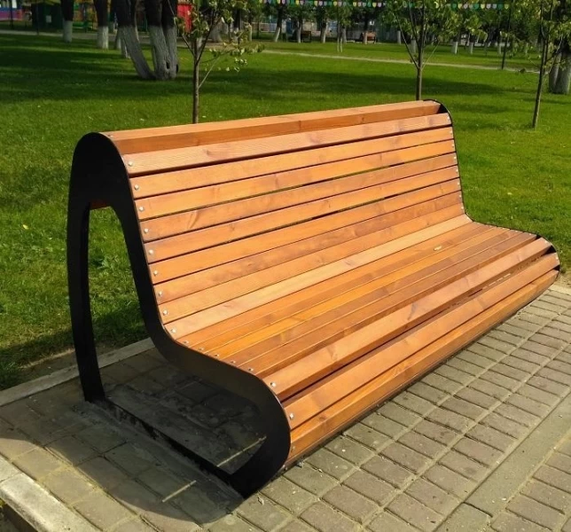 Скамейка со спинкой