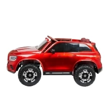 Электромобиль Mercedes-Benz GLB красный