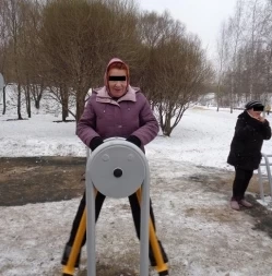 Сведение и разведение ног уличный тренажер  А-0101, фото 4