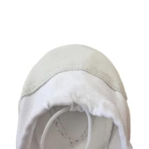Балетки белые
