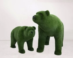 Топиари композиция медведь Бачо и медведь Муни - газон Deluxe Green