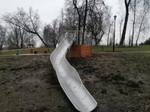 Горка-желоб на естественном холме (8 п.м.)