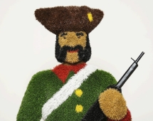 Топиари Гусар Ярополк, с ружьем - газон Eco