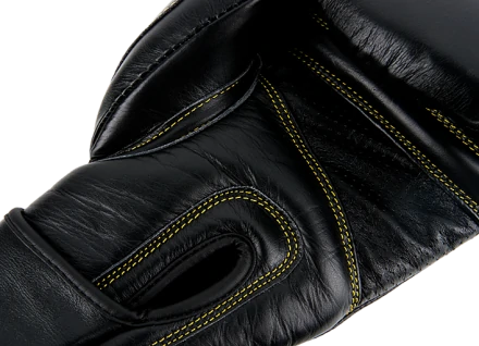 (UFC Премиальные тренировочные перчатки на липучке чёрные - 16 Oz), фото 4