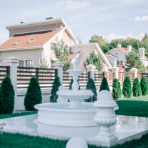 Фонтан Королевский в белом