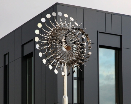 Скульптура из нержавеющей стали Пульсар Увеличенный размер, 8-гранное конусовидное основание из нержавеющей стали, фото 2