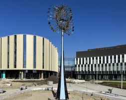 Скульптура из нержавеющей стали Пульсар Увеличенный размер, 8-гранное конусовидное основание из нержавеющей стали, фото 6