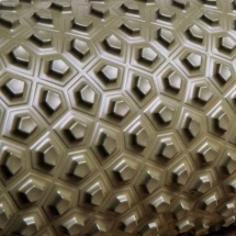Массажный ролл RumbleRoller Gator
