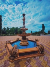 Фонтан Дворцовый с русалками