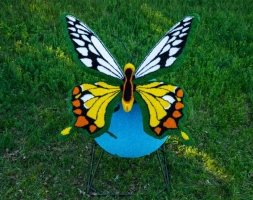 Топиари композиция бабочка Махаон на земном шаре - газон Eco, фото 2