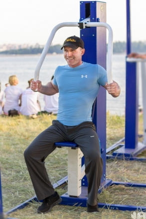 Уличный тренажер «Жим от груди», фото 1