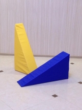 Мягкий модуль Треугольник 600*300*300 (мм)