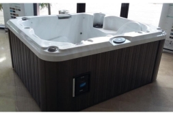 Бассейн СПА гидромассажный Jacuzzi J-215 (193х168х81см.), фото 1