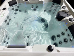 Уличный джакузи с подогревом Jazzi Pool 329A1 Capri, фото 7 Уличный джакузи с подогревом Jazzi Pool 329A1 Capri, фото 7