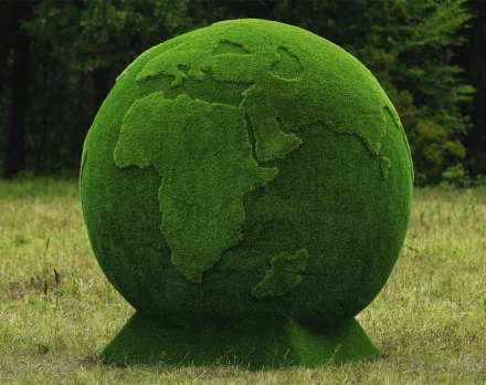 Топиари Земной шар (на подиуме), d=220см - газон Eco + Premium, фото 1
