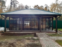 Застеклённая беседка ЛЕТНИЙ САД с барбекю
