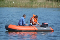 Надувная лодка BoatsMan BT330K, фото 18