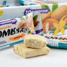 Протеиновый батончик Bombbar 60 гр, Миндаль, шт.