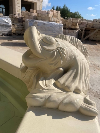 Дворцовый бассейн с рыбками, фото 6