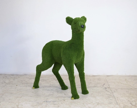 Топиари олень самочка Мари - газон Deluxe, фото 1