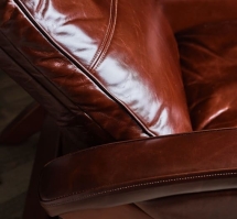 Массажное кресло OGAWA Cosmic Odyssey brown/light brown