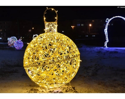 Светящаяся фигура Ёлочная игрушка на раме (диаметр 1,1 м), фото 3