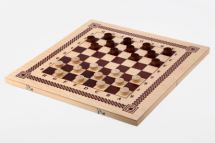 Игра три в одном (шахматы, шашки, нарды) (Орлов)