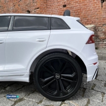 Электромобиль Audi Q8 BBH-1187 белый