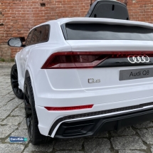Электромобиль Audi Q8 BBH-1187 белый