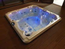 Спа-бассейн Jacuzzi J-235